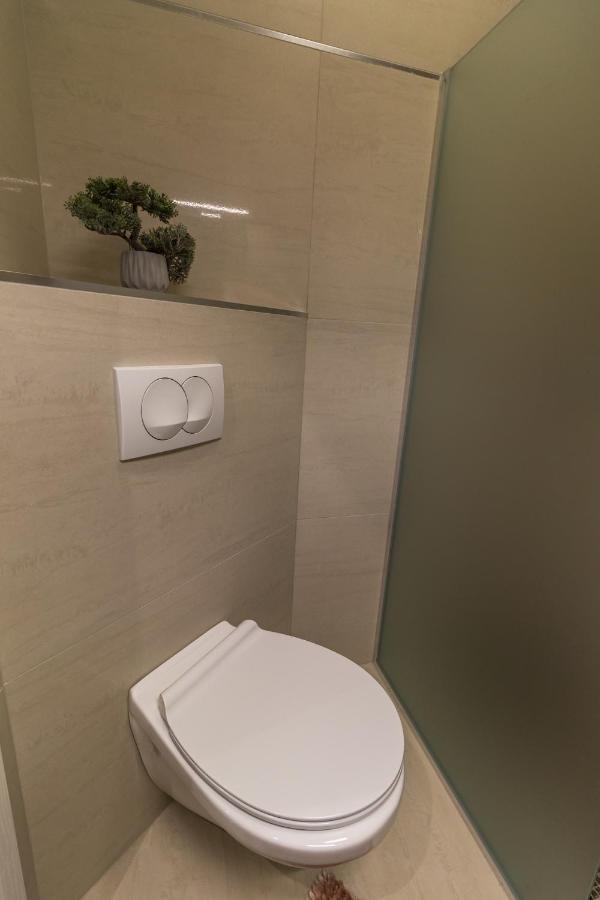 Thermal Lux Weninger Apartman Kiskunhalas Extérieur photo