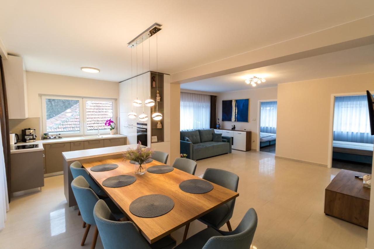 Thermal Lux Weninger Apartman Kiskunhalas Extérieur photo