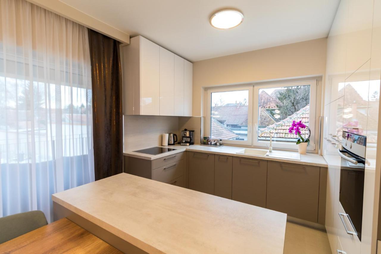Thermal Lux Weninger Apartman Kiskunhalas Extérieur photo
